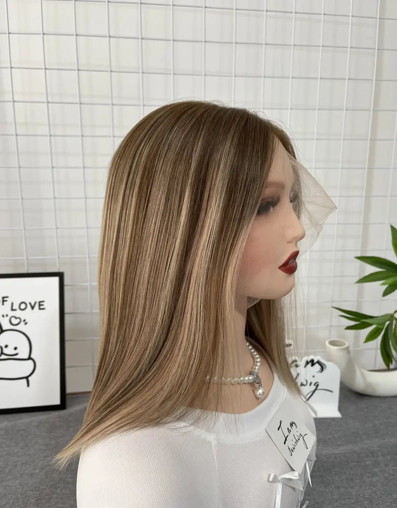 Blonde 14Inch Lace Top Short Wig Mini Layer