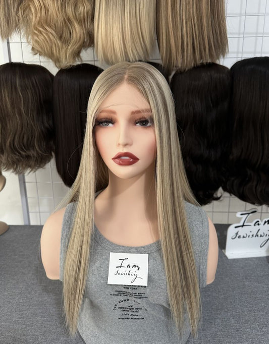 Light Gold 20inch Slight Layer HD Lace Top Wig