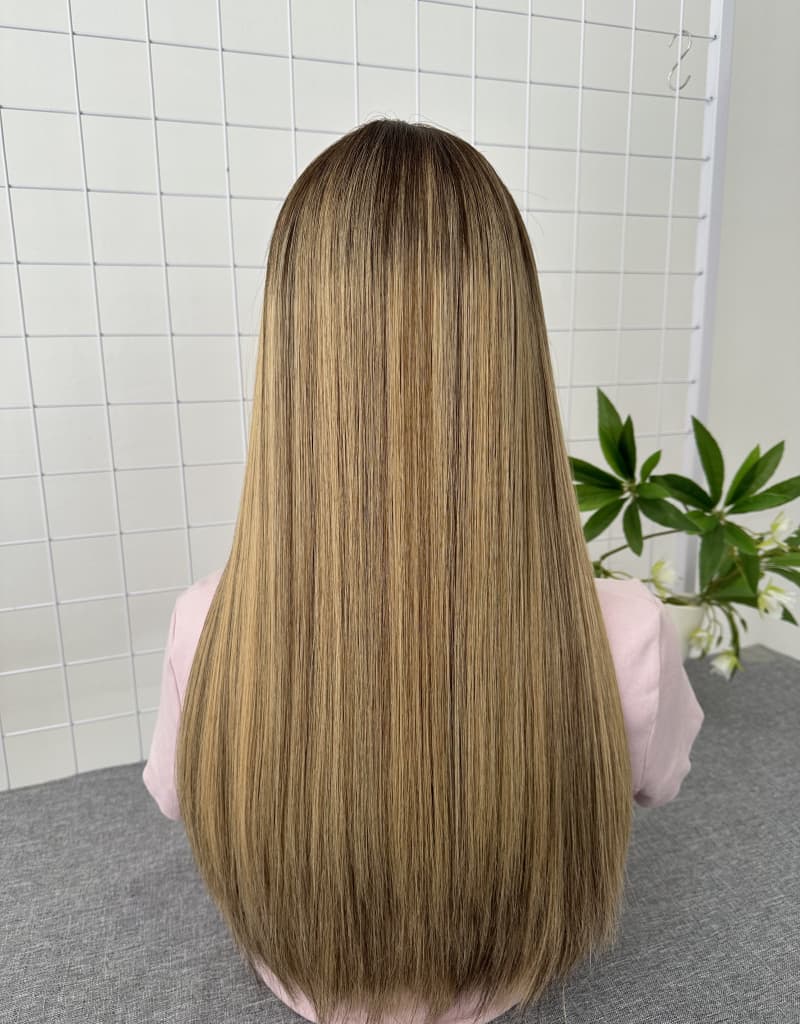 Golden Lace Top Wig 22inches Slight Layer Natural Straight1