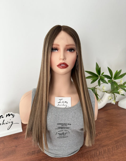 #4/6with Highlights 20inch Slight Layer HD Lace Top Wig
