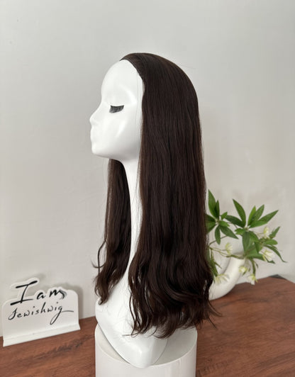#6/8 Bandfall Wig 22inches Slight Layer Wavy Hair