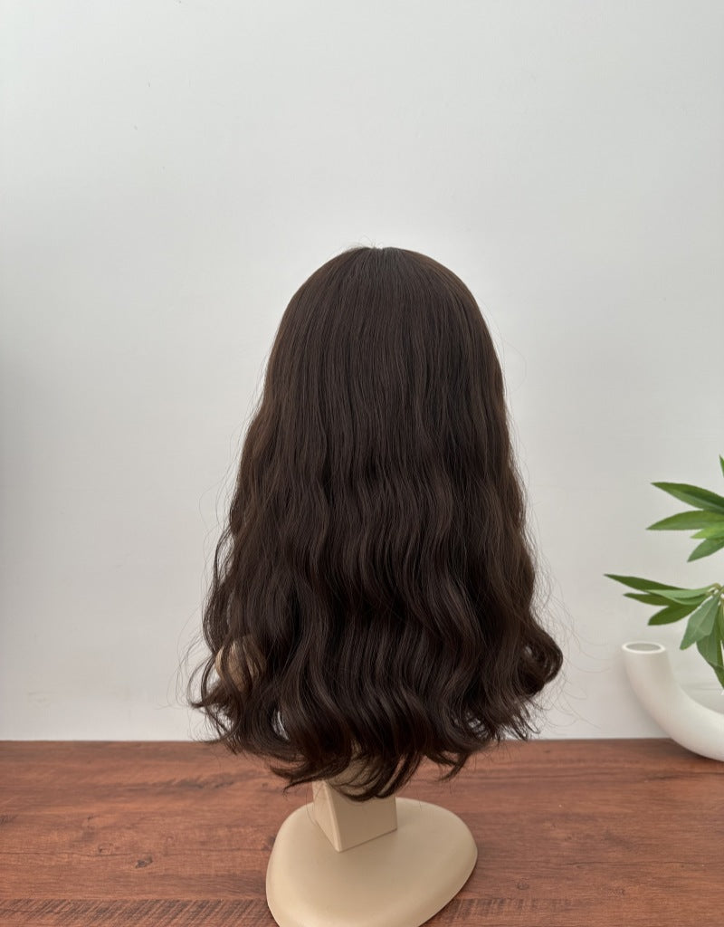 #6/8 Wavy 18inch No Layer Silk Top Wig