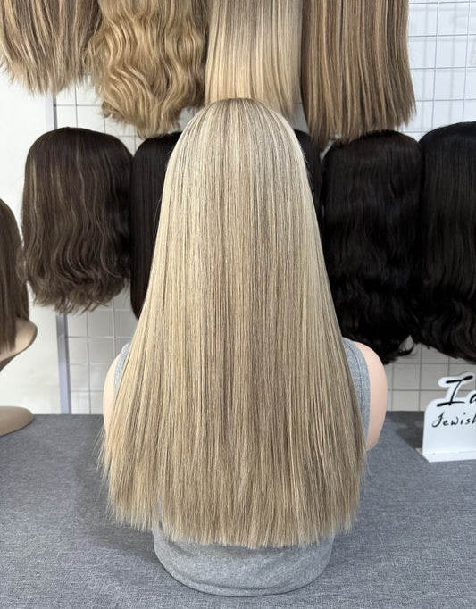 Light Gold 20inch Slight Layer HD Lace Top Wig