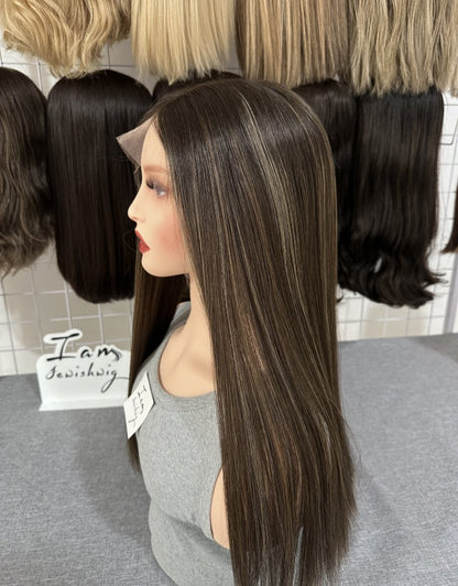 Natuarl Color With Highlights 22inch Sligt Layer HD Lace Top Wig