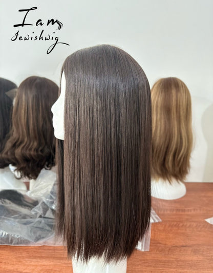 Natural Color 20inch Slight Layer Silk Top Wig