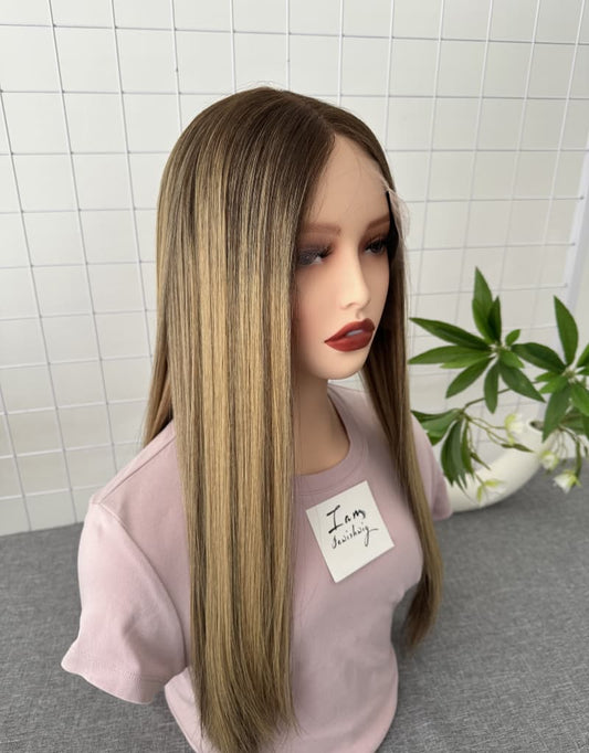 Golden Lace Top Wig 22inches Slight Layer Natural Straight1